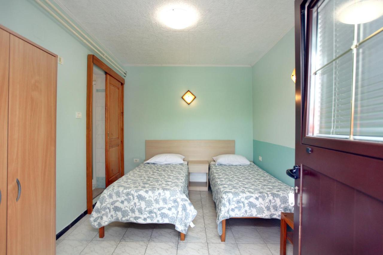Dino Studio And Room Apartments بورتوروز المظهر الخارجي الصورة