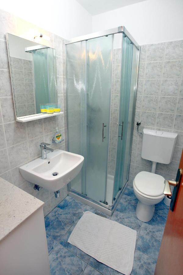 Dino Studio And Room Apartments بورتوروز المظهر الخارجي الصورة