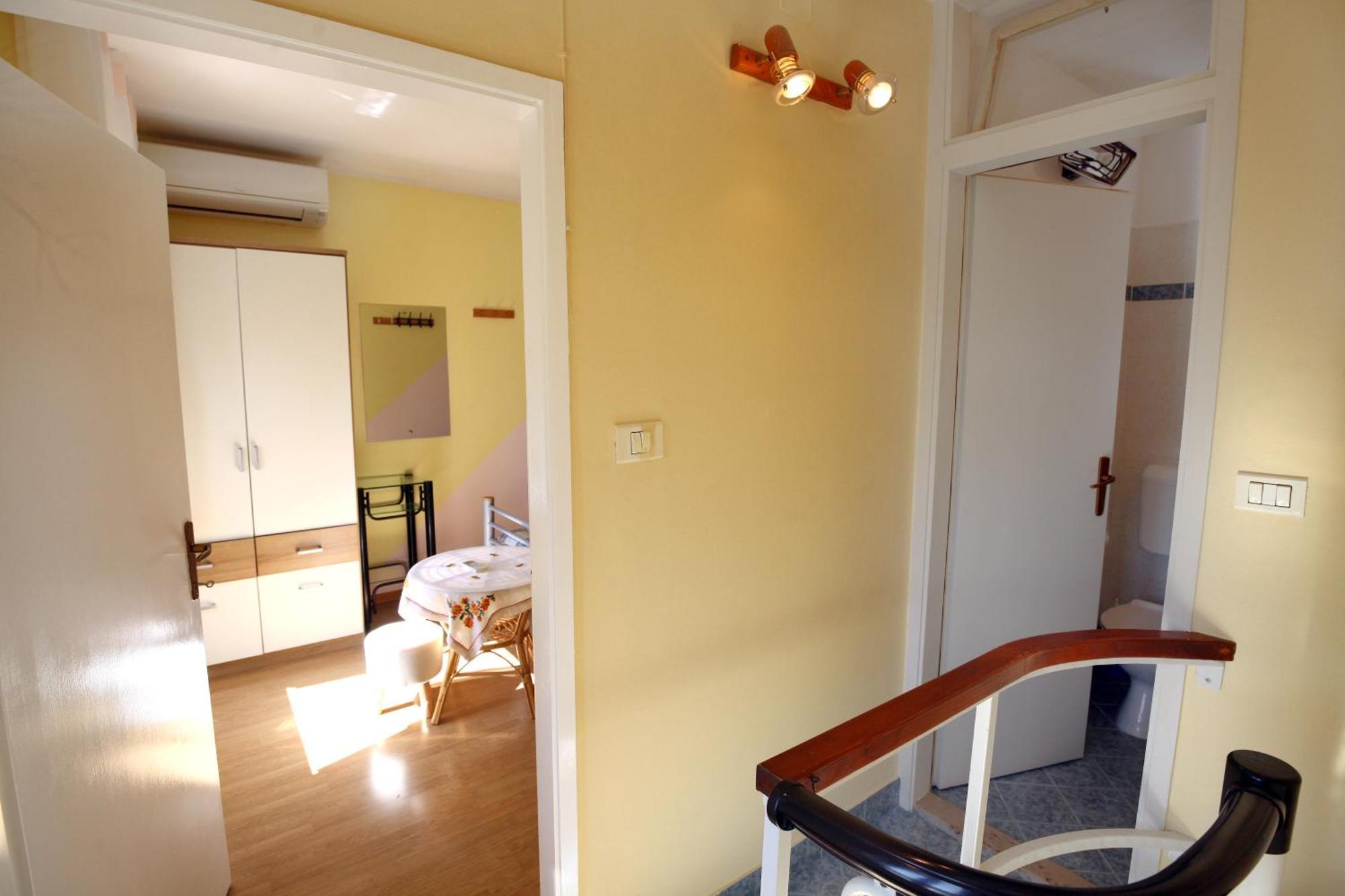 Dino Studio And Room Apartments بورتوروز المظهر الخارجي الصورة